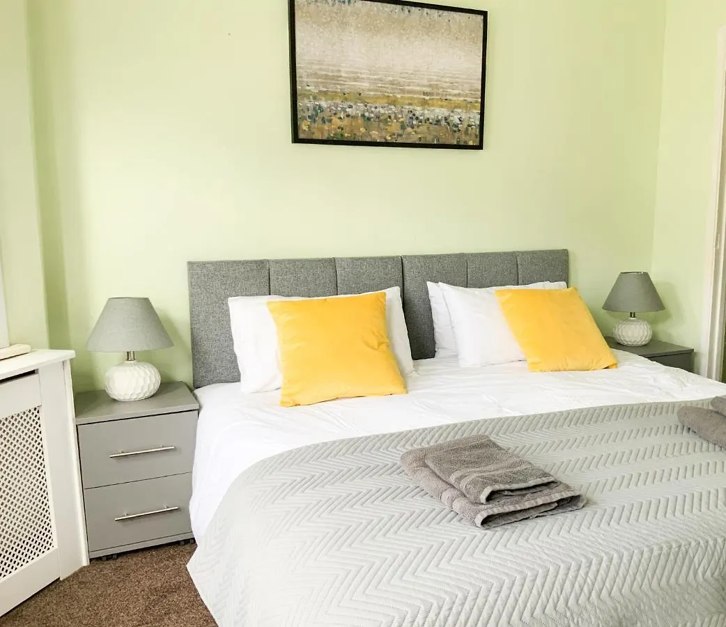 Thornbury House Villa Southampton Holiday home