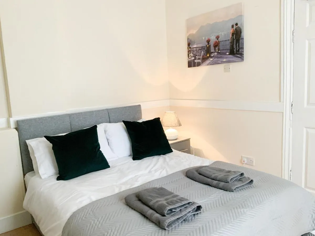 Holiday home Thornbury House Villa Southampton